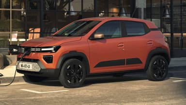 Dacia Spring restylée