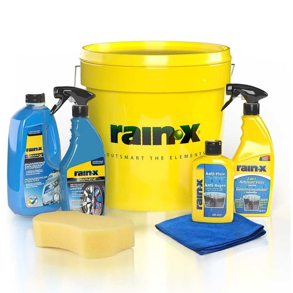 Kit lavage auto Rain-X avec shampoing et accessoires