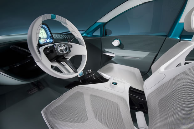 L'intérieur de la Toyota Prius C concept