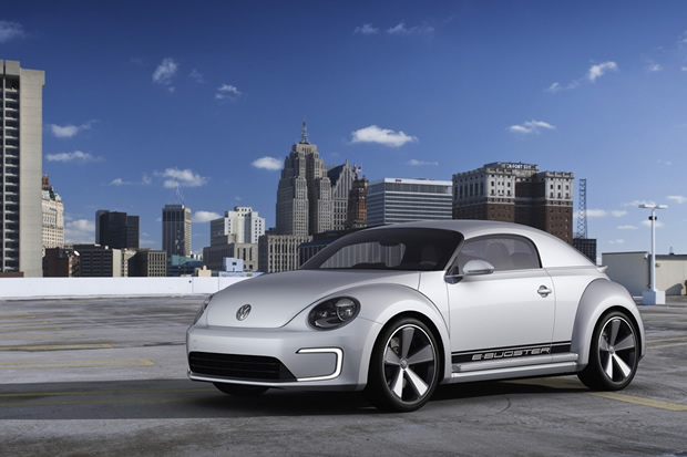 Volkswagen E-Bugster : la Beetle électrique présentée à Détroit