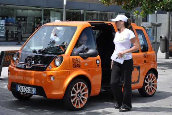 Essayez des voitures électriques cet été !