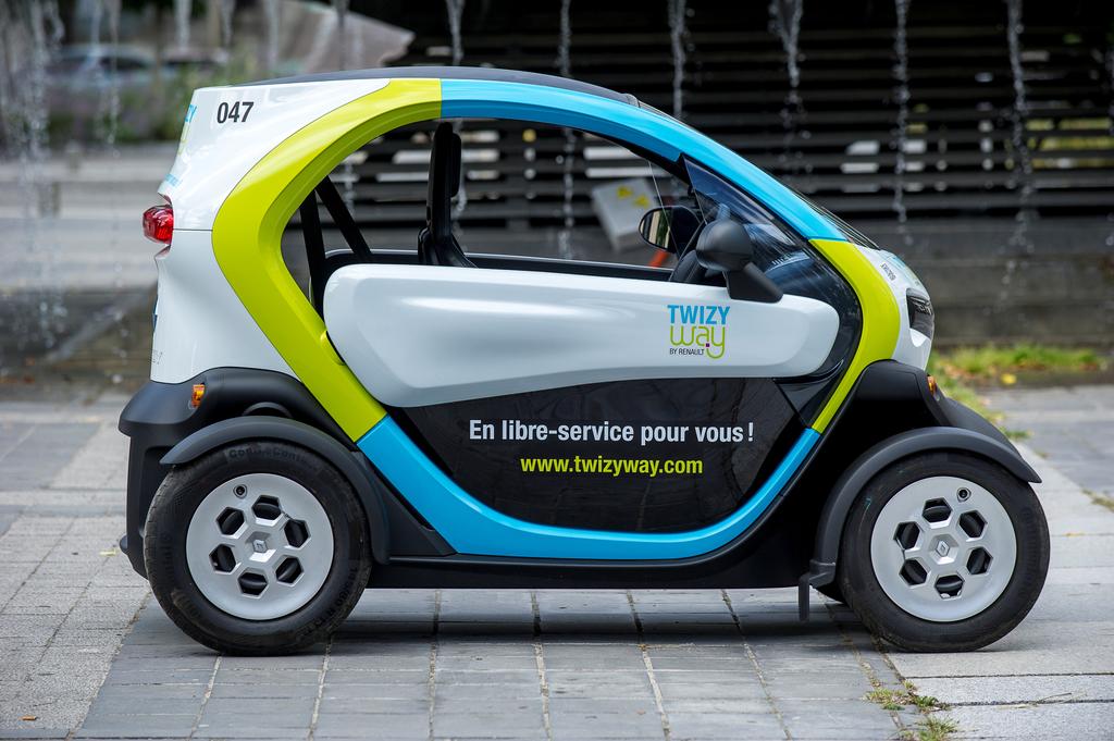 Renault Twizy Way : lancement de l’auto-partage à Saint-Quentin-en-Yvelines