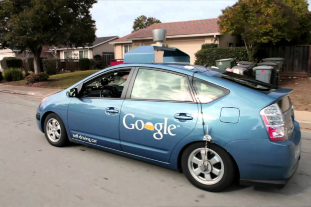 Les voitures automatiques de Google partent à l’assaut des villes en Californie