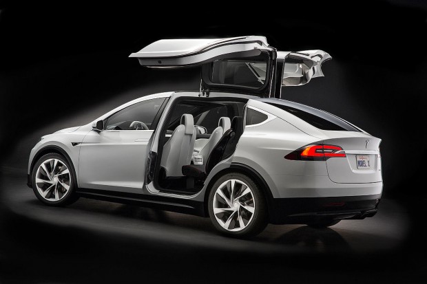 Tesla-Model-X-arrière