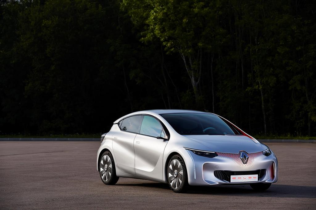 Renault EOLAB : l’hybride rechargeable qui promet de consommer 1 litre aux 100 km