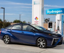 Toyota promet des voitures hydrogène au même prix que l’hybride