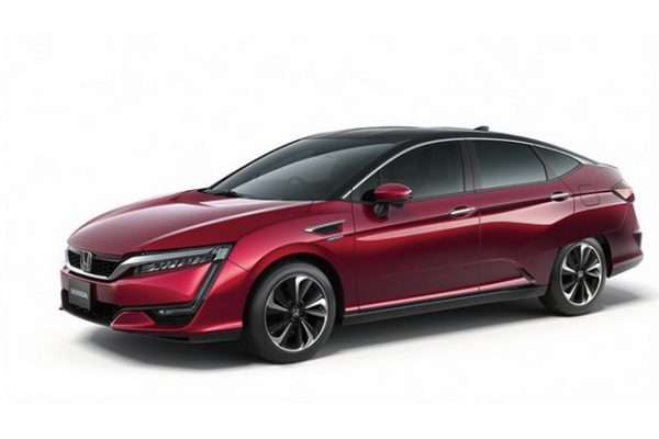 Honda Clarity Fuel Cell – La voiture à hydrogène à Tokyo