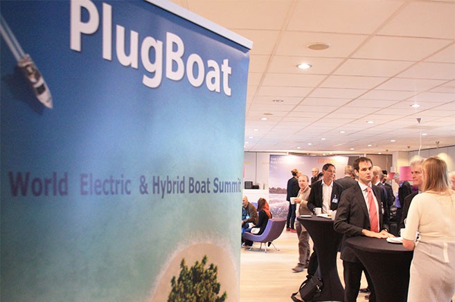 plugboat-2015-bateau-electrique
