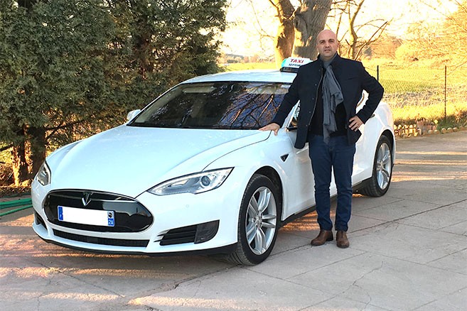 Le témoignage d'un chauffeur de Taxi électrique Tesla Model S