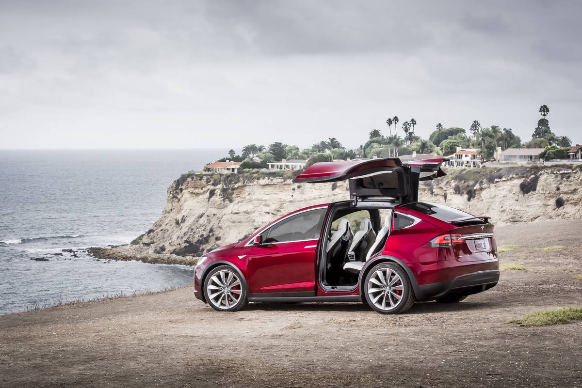 Les autorités allemandes demandent à Tesla de rappeler 12 300 Model X