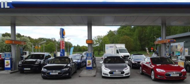 tesla-gas-station-sweden