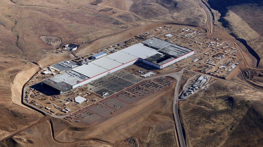 Tesla : la Gigafactory débute la production de batteries