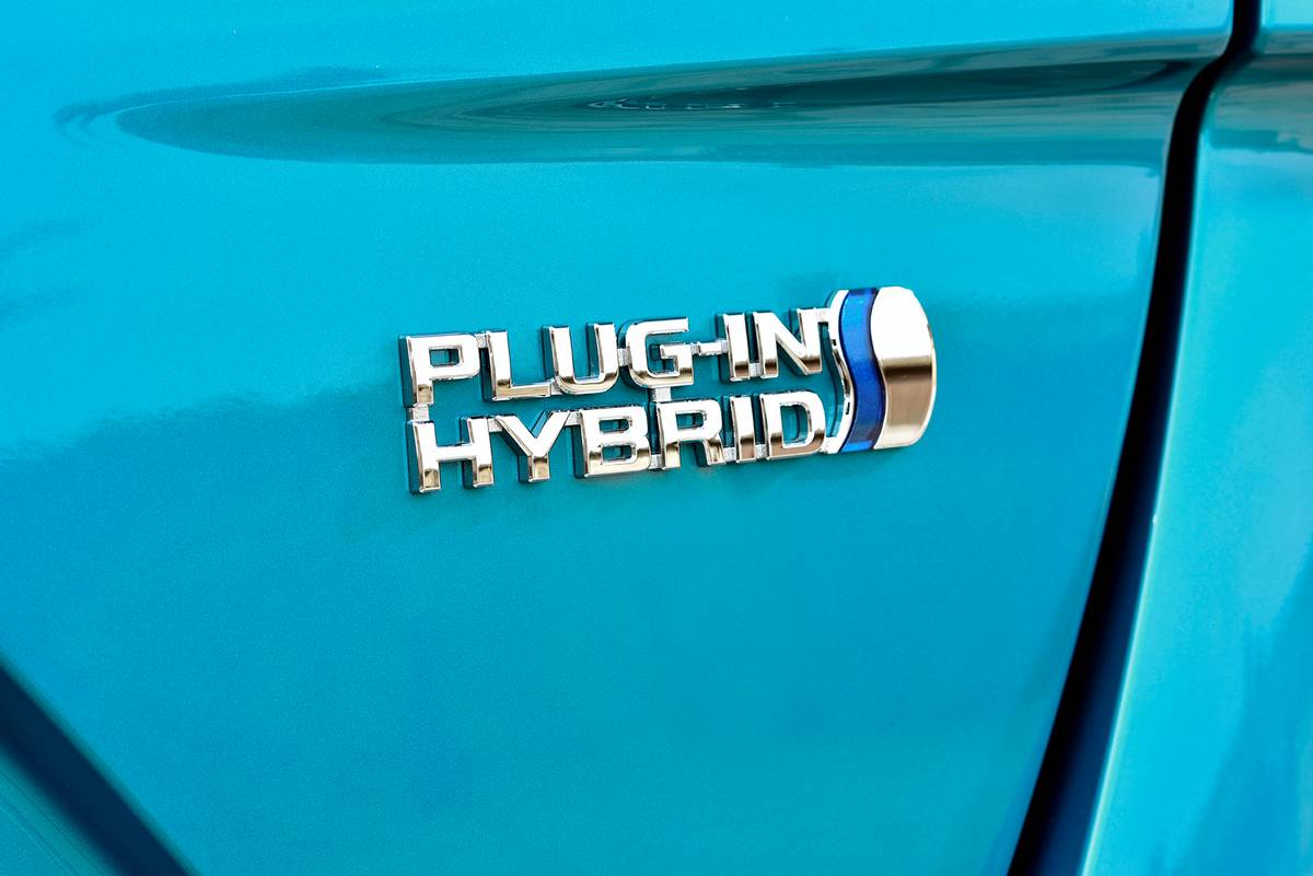 Toyota : l’hybride rechargeable va devoir se démocratiser
