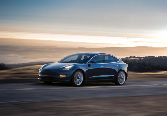 La Tesla Model 3 épinglée pour ses défauts par Consumer Reports