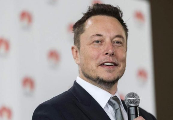Elon Musk prépare un livre sur l’histoire de Tesla et SpaceX