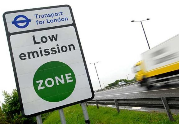 Le Royaume-Uni interdira la vente de véhicules essence et diesel en 2040