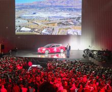 Model 3 : 500 000 réservations pour une voiture que Tesla n’a plus besoin de vendre
