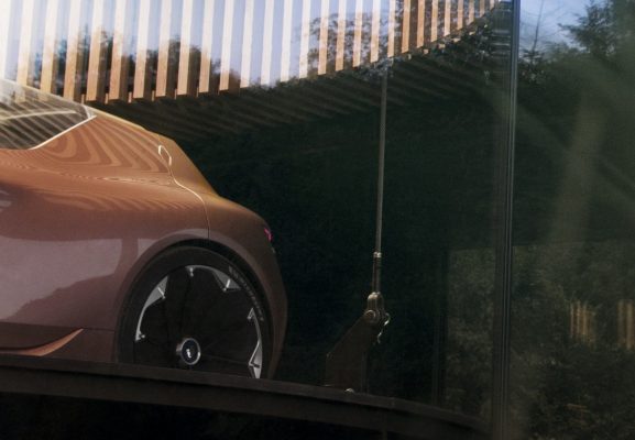 SYMBIOZ : Renault tease un nouveau concept-car 100% électrique