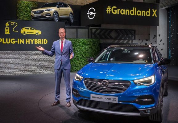 Francfort 2017 : Opel Grandland X hybride rechargeable