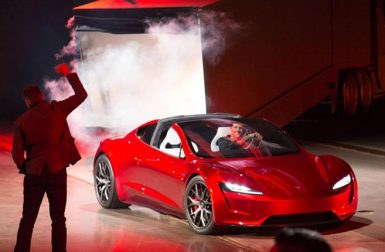 Nouveau Tesla Roadster : revivez la présentation live en vidéo