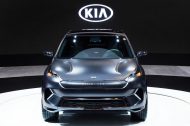 Kia Niro électrique : batterie 64 kWh et lancement en 2018