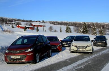 Norvège : ils testent cinq voitures électriques en plein hiver