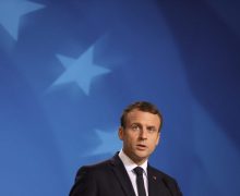 Voiture électrique : Macron veut une stratégie européenne dans les batteries