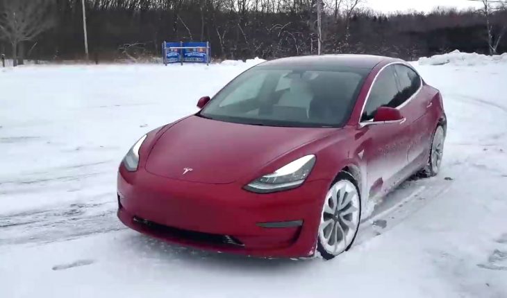 Tesla Model 3 en hiver