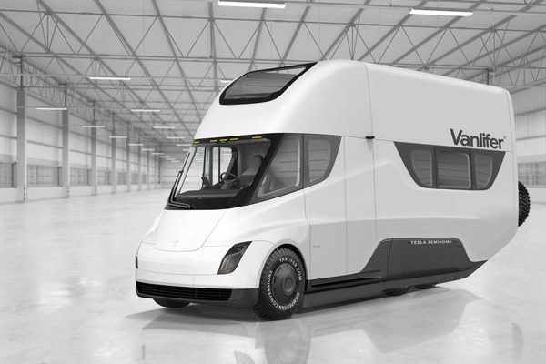 Ce camping-car électrique est basé sur le Tesla Semi