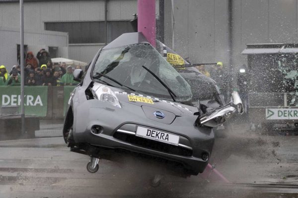 Crash-tests : les voitures électriques aussi sûres que les modèles thermiques