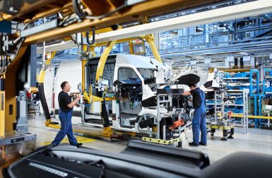Mercedes eSprinter : l’utilitaire électrique entame sa production
