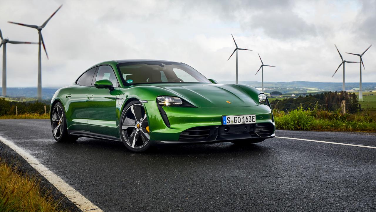 Porsche Taycan 4S 2019 vert