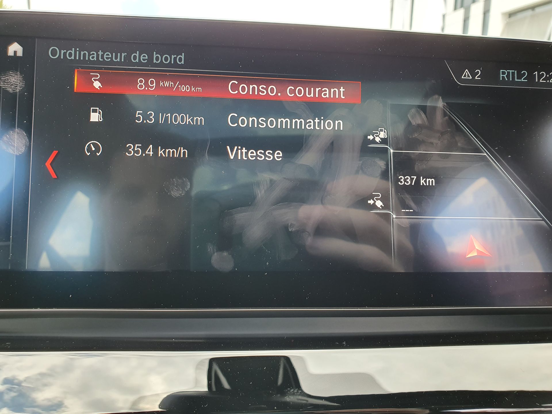 Essai BMW X1 hybride rechargeable écran