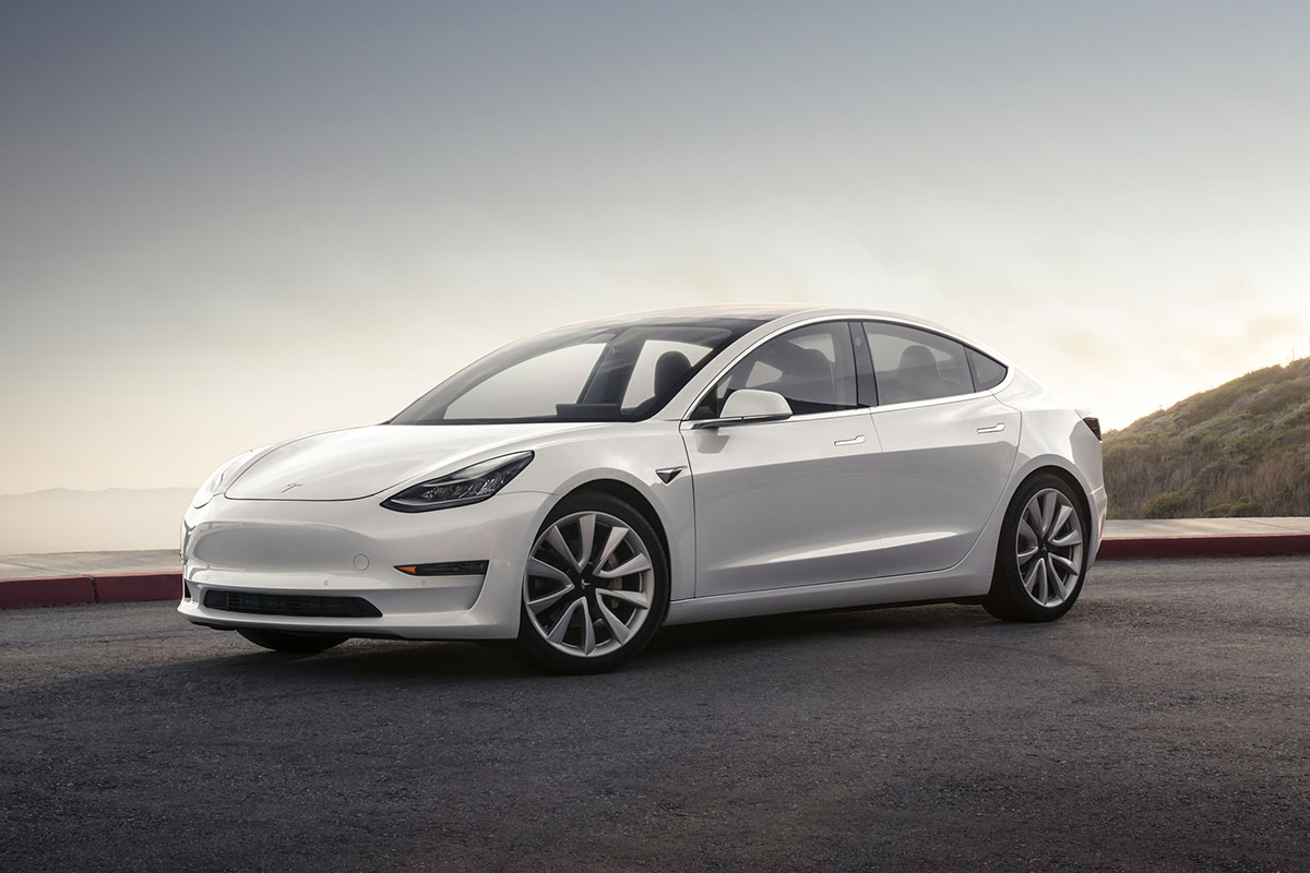 Tesla Model 3 blanche