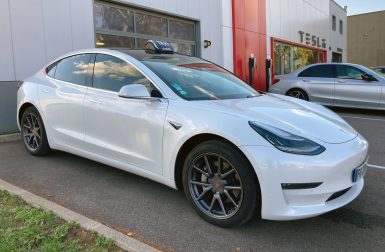 100 000 km en Taxi Tesla Model 3