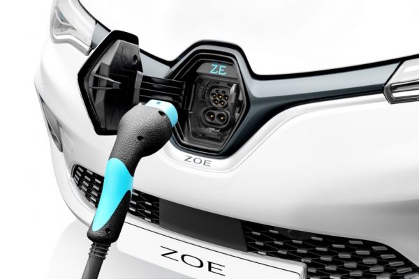 La Suisse prévoit déjà de taxer les voitures électriques face à la fin du thermique