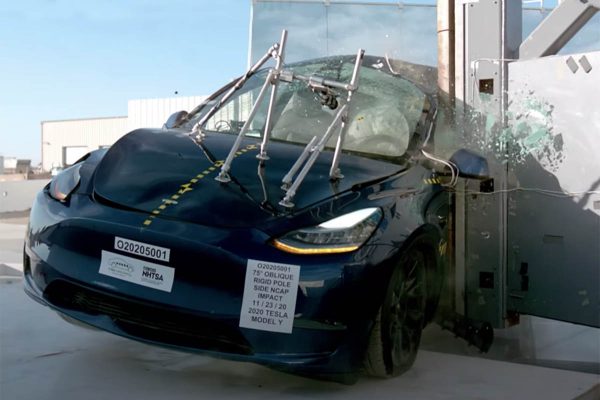 Le Tesla Model Y décroche la note maximale au crash-test américain