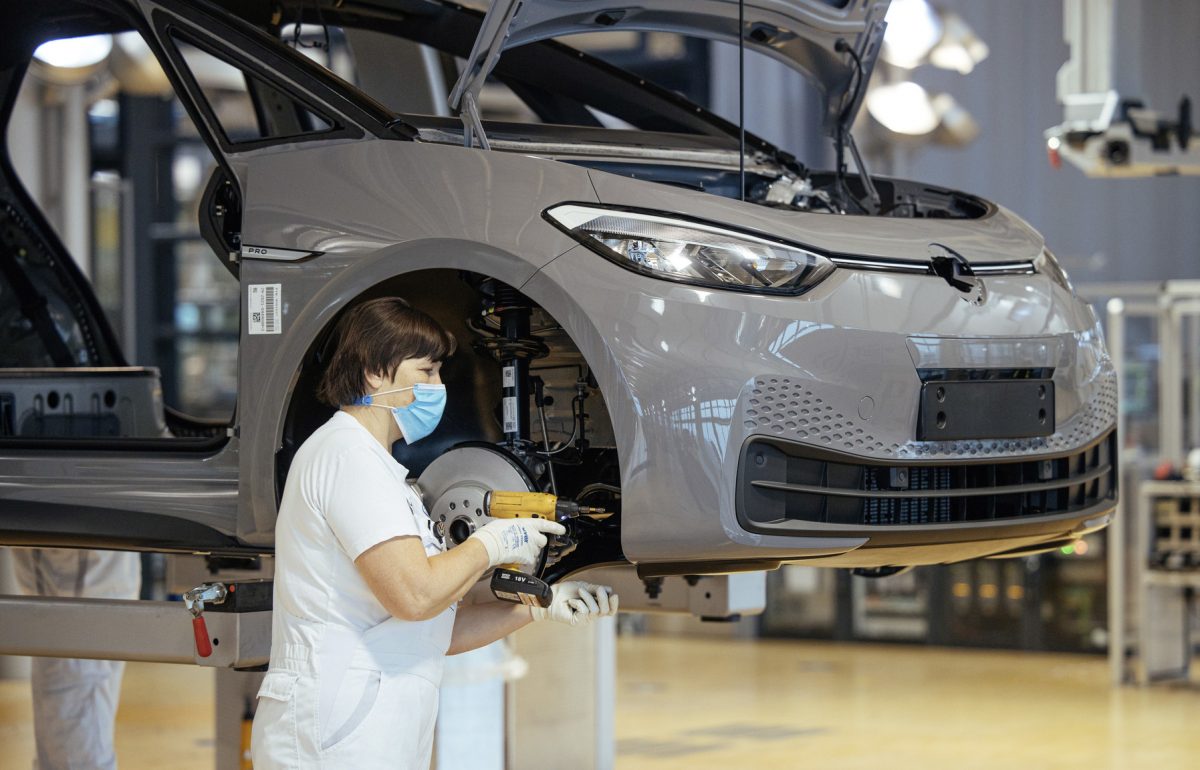 Fabrication d'une Volkswagen ID3 dans l'usine de Zwickau en Allemagne
