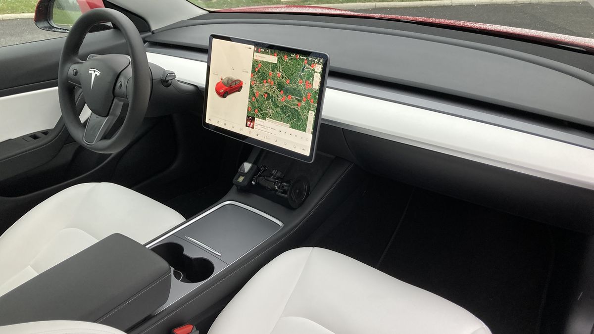Tesla : l’Autopilot amélioré va remplacer le FSD aux USA, et à moitié prix
