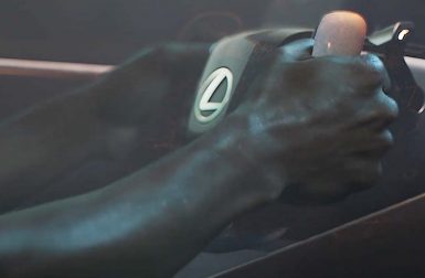 Le Lexus EV Concept reprend le volant Yoke de Tesla