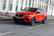 Renault Arkana e-Tech : le nouveau SUV-coupé hybride révèle sa conso et ses prix