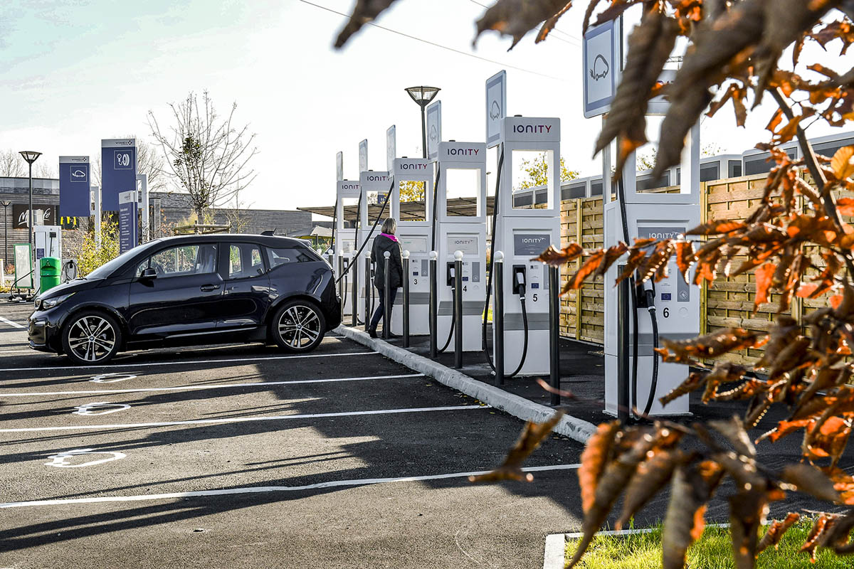 Ultra-fast charging on the Vinci Autoroutes network