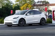 Tesla Superchargeur : des recharges gratuites à l’approche de Noël