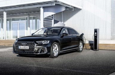 La nouvelle Audi A8 hybride rechargeable en détail