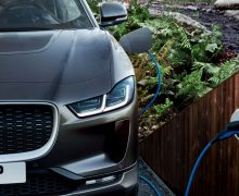 Jaguar Land Rover réfléchit à produire ses batteries de voitures électriques
