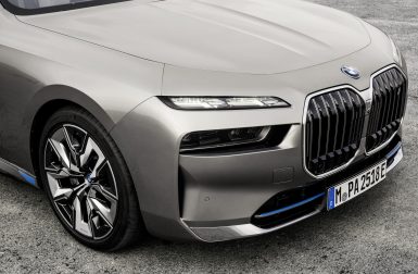 Un permis camion requis pour la version blindée de la BMW i7 ?