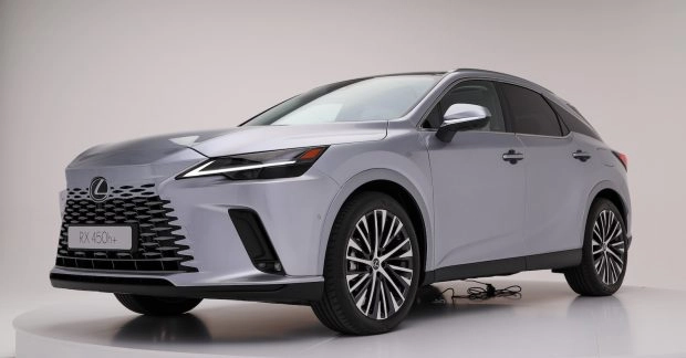 Lexus RX 450h+ 2022 : notre découverte du nouveau SUV hybride rechargeable premium
