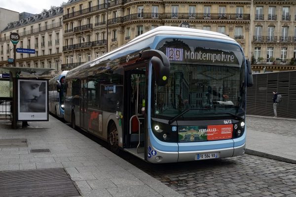 Incendies de bus électriques à Paris : Bolloré donne de premières explications