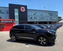 Au Stade Toulousain, on se met à l’hybride rechargeable avec des Peugeot 3008 et une 508 PSE