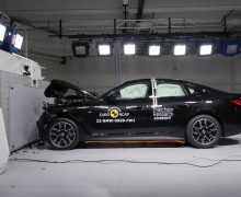 Crash test Euro NCAP des BMW i4 et Cupra Born : l’une d’entre elles obtient un résultat décevant